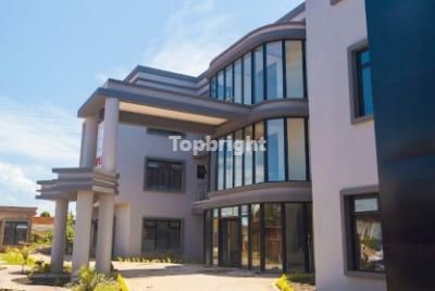 Elyse_Medical_Hospital_TOPBRIGHT (3)